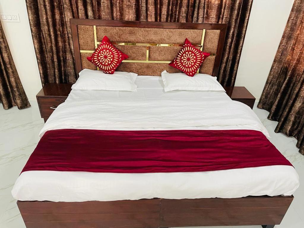 Zora Park Luxury Rooms 维沙卡帕特南 外观 照片