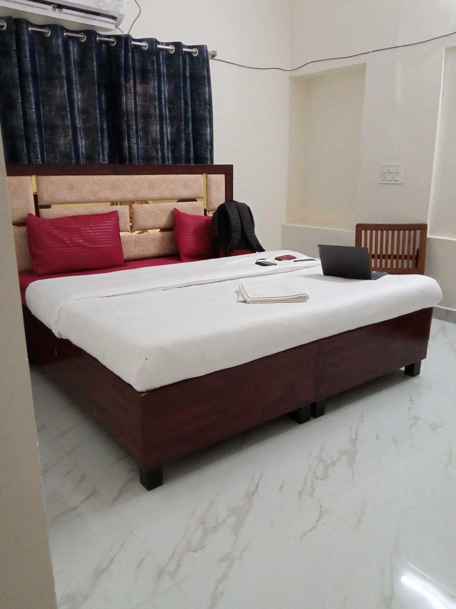 Zora Park Luxury Rooms 维沙卡帕特南 外观 照片